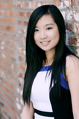 Amber L New York Actor
